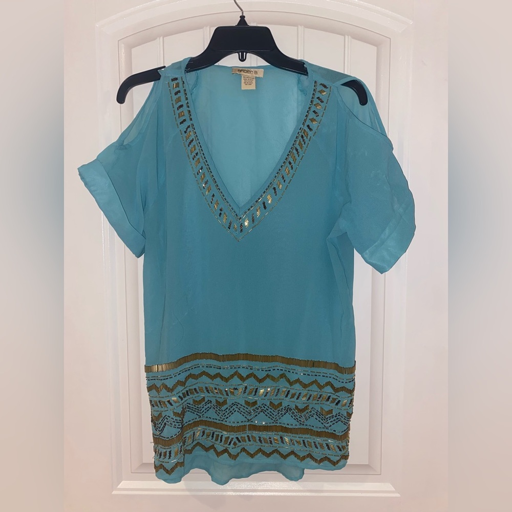 ArdenB Cold shoulder sheer beaded tunic